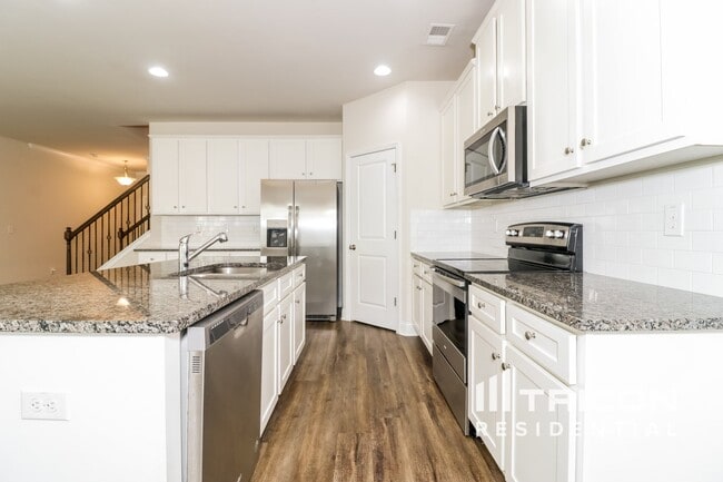 Building Photo - 1400 Trickum Ridge Ct