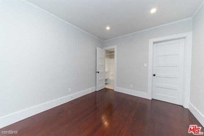 Foto del edificio - 2 br, 1.5 bath House - 38 29th Ave Apt A