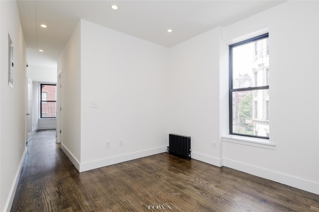 Building Photo - 178 Mulberry St