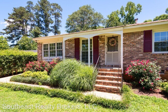 Building Photo - 3 br, 2 bath House - 113 Elder Road