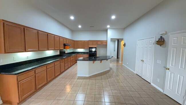 Building Photo - Don’t miss this opportunity to make this wonderful Menifee home your next address!