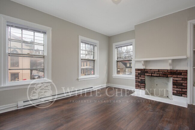 Building Photo - 80 E Pomfret St