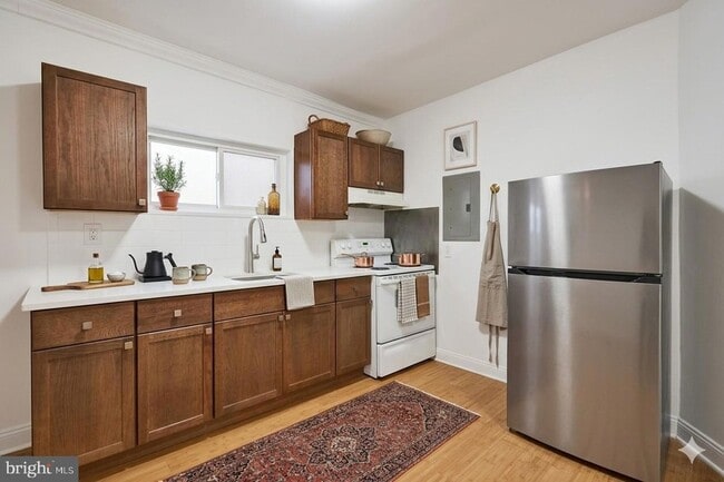 Photo - 2040 Frankford Ave Apartment