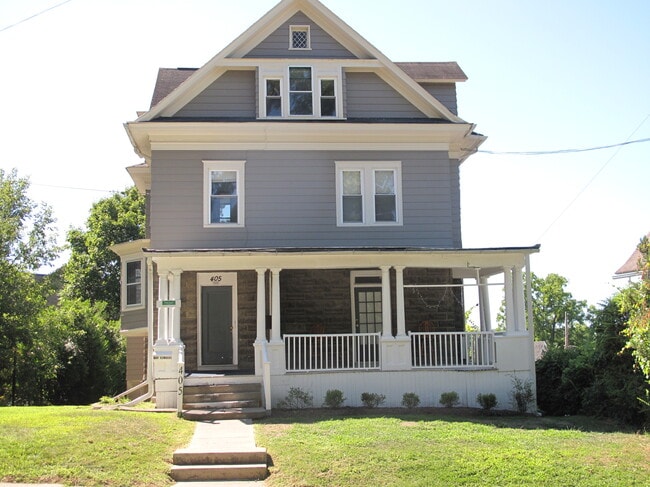 Building Photo - 405 Dryden Rd