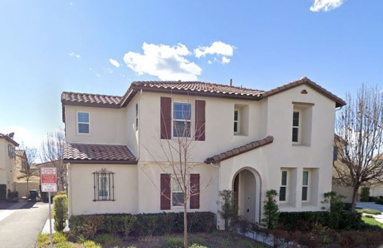 Primary Photo - Amazing 4 Bed/3 Bath Cul-De-Sac Temecula H...