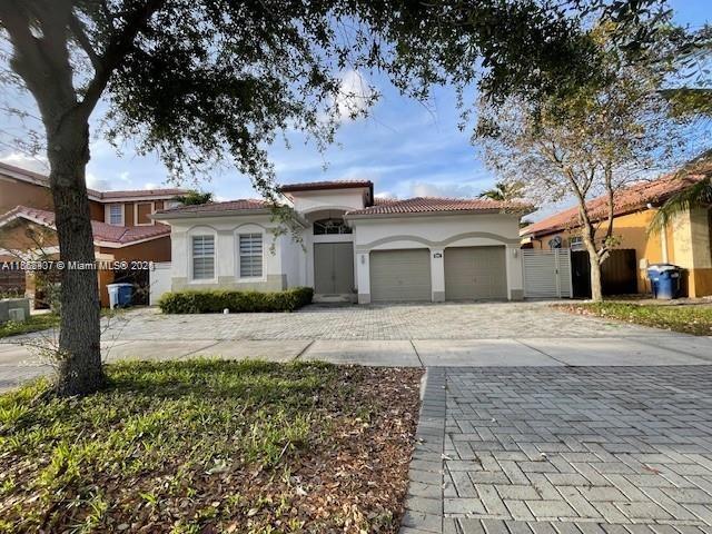 Foto principal - 8811 NW 178th Ln