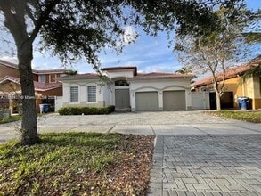 Building Photo - 8811 NW 178th Ln
