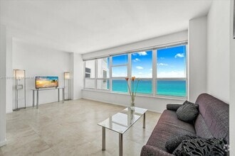 Building Photo - 4925 Collins Ave