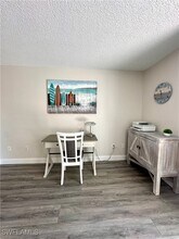 Building Photo - 555 Park Shore Dr