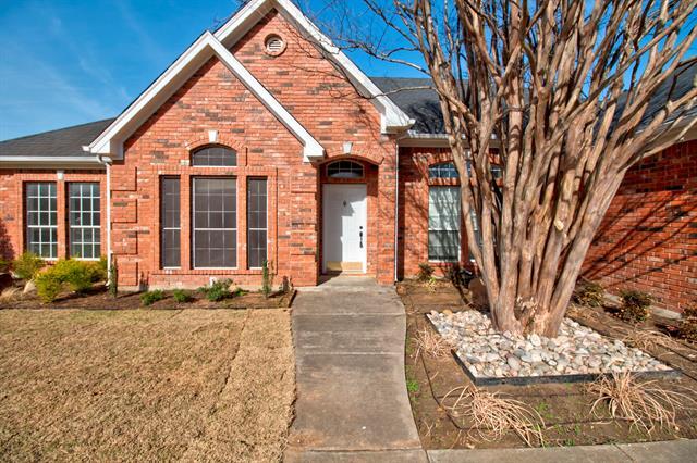 Building Photo - 1400 N St Charles Ave