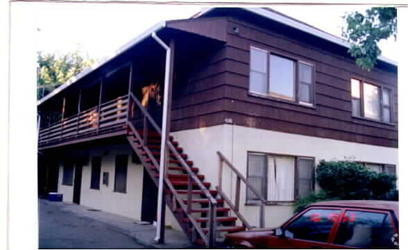 Building Photo - 4101 V St