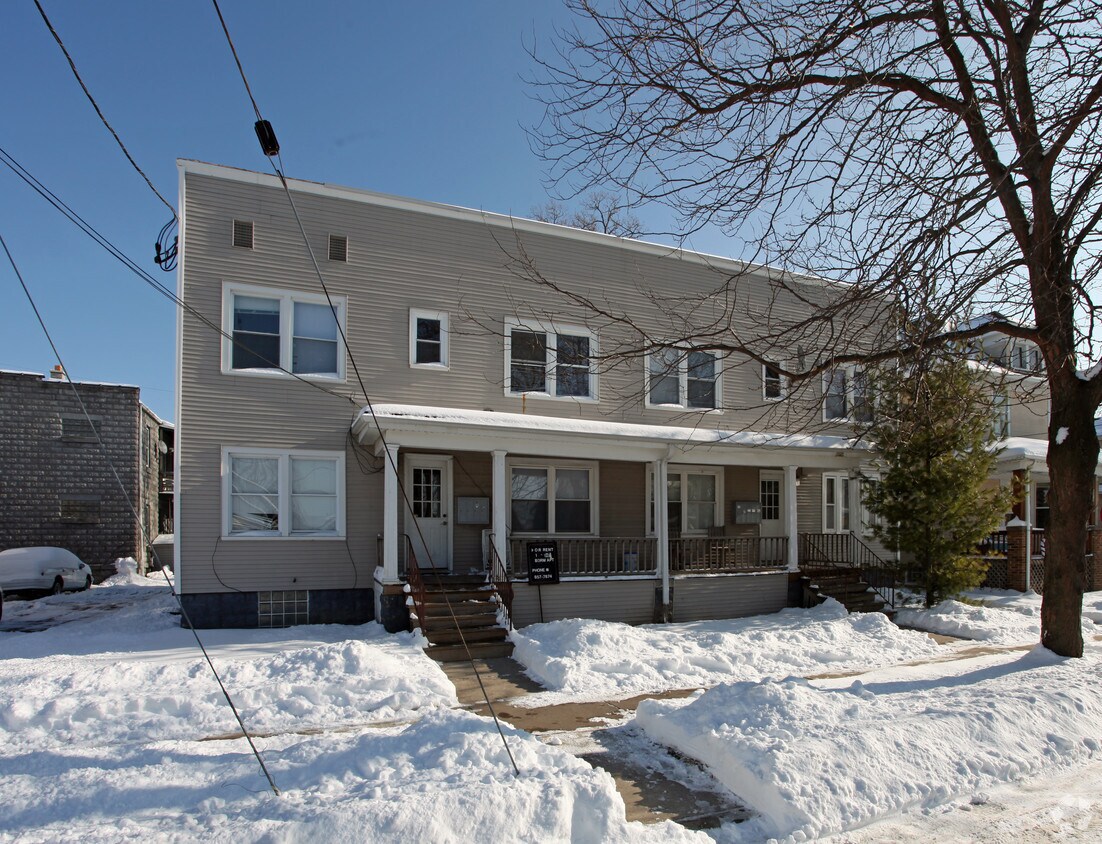 Building Photo - 6509 24th Ave