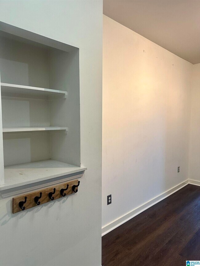 Foto del edificio - 401 20th St S
