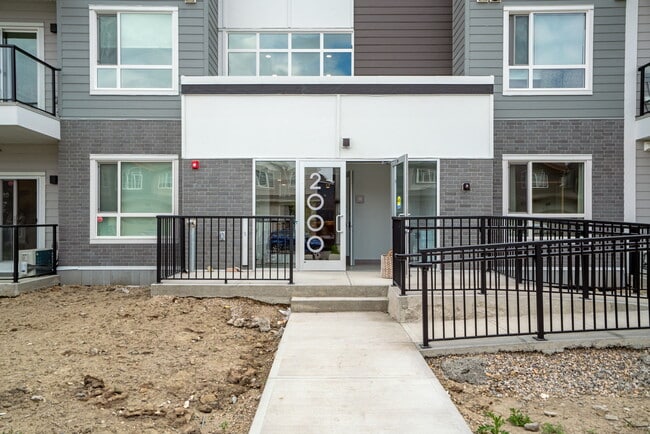 Building Photo - 33 Carringham Gate NW