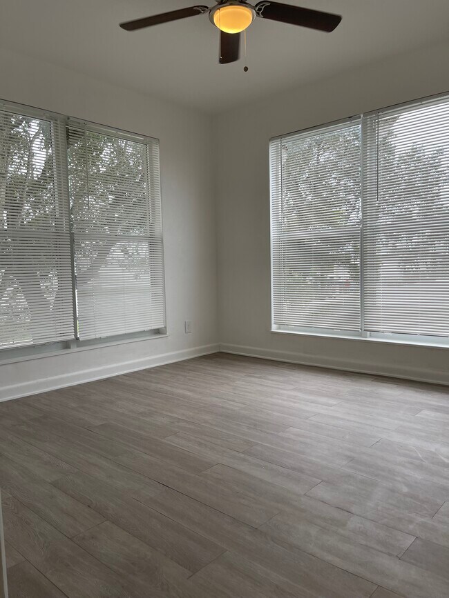 Foto del edificio - 3008 SE 4th Ave
