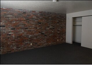 Foto del edificio de la sala de estar - ADAMS HOUSE