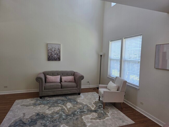 Foto del edificio - 54 Woodview Dr