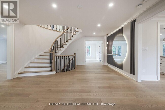 Building Photo - 34 Fifeshire Rd