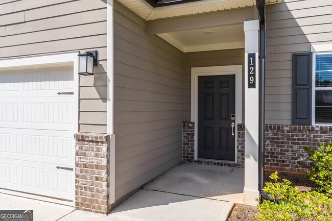 Foto del edificio - 129 Softwood Ct