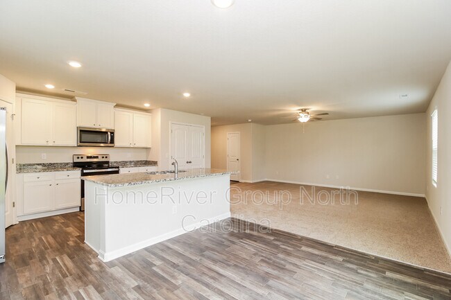 Building Photo - 4601 Glencraig Ave