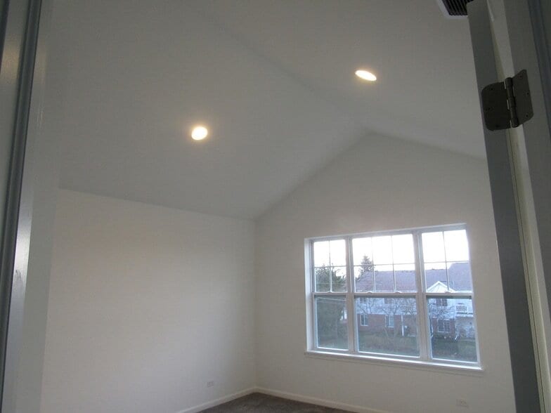 Building Photo - 202 Timberleaf Cir