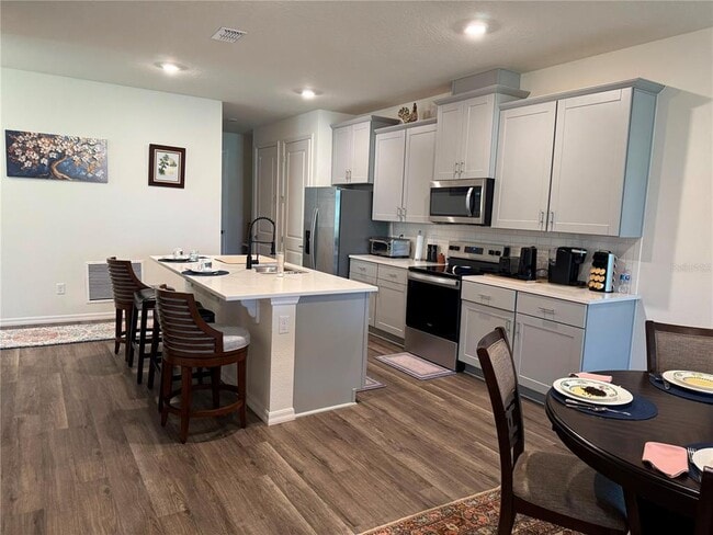 Foto del edificio - 2615 Kinsale Ln