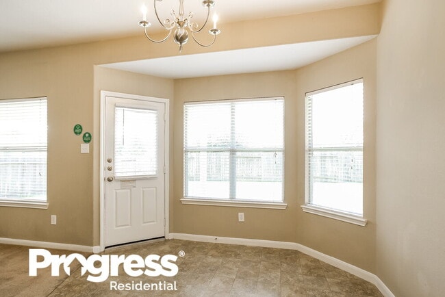 Building Photo - 15527 Lady Shery Ln