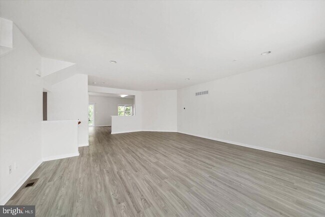 Foto del edificio - 26 Munro Rd