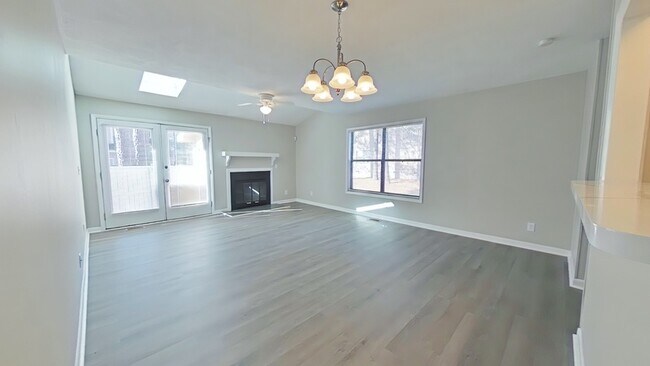 Foto del edificio - 1199 Wrenwood Ct