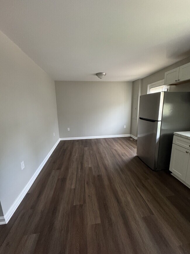 Foto del edificio - 1754 Meadowbrook Terrace