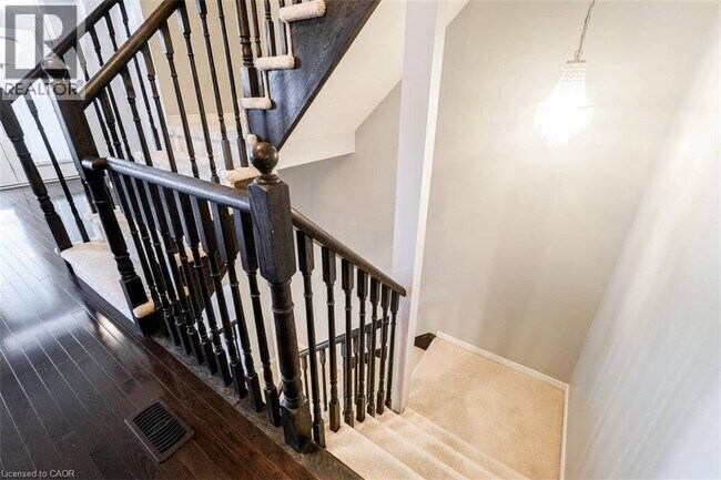 Building Photo - 24 Larson Peak Rd