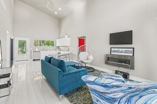 Foto del edificio - 1507 Shady Brook Ln