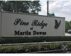 Building Photo - 1605 SW Silver Pine Way