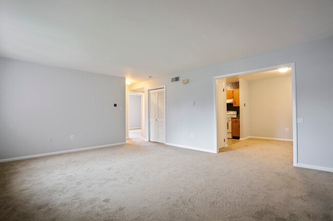Living Room - 1499 N East St