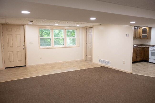 Foto del edificio - 1404 W 9th St