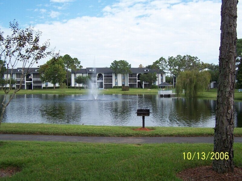 Foto principal - 952 Courtyard Ln