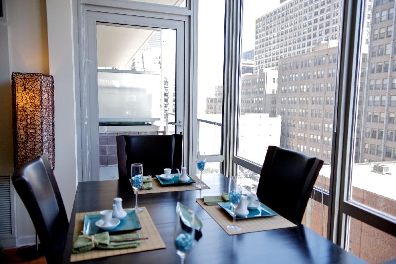 Foto principal - 726 S Clark St