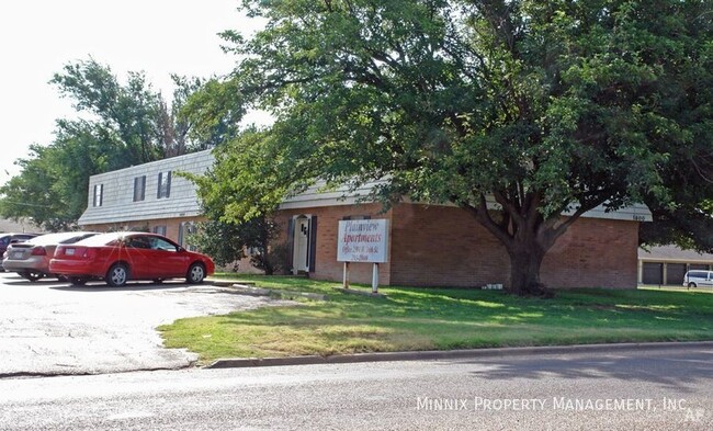 Building Photo - Plainview Apartments 2 Bedroom 1 Bath - Ca...