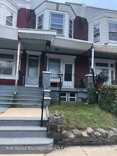 Foto principal - 5226 Locust St