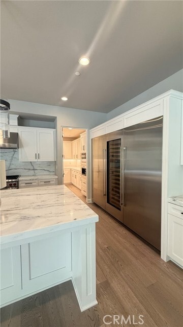 Building Photo - 110 Crosswinds