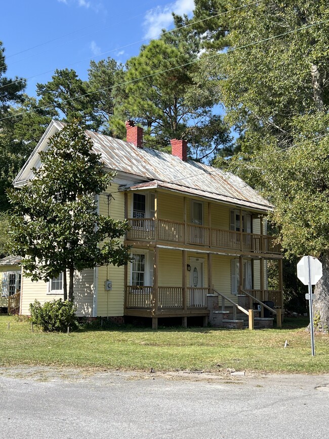 Foto del edificio - 610 Jenkins Ave