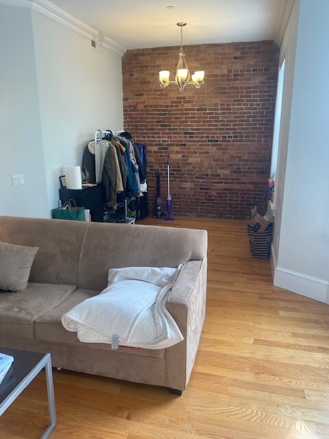 Foto del edificio - 1089 Beacon St