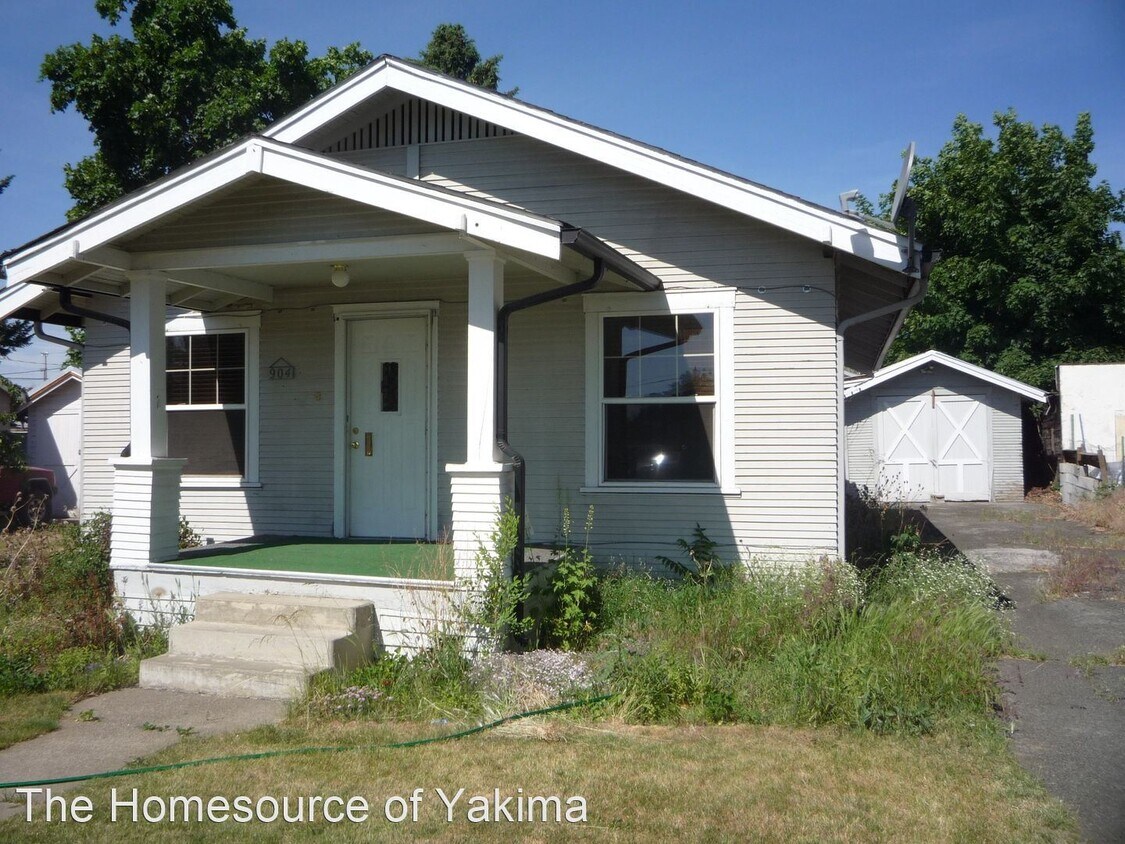 Foto principal - 3 br, 1 bath House - 904 Queen Ave