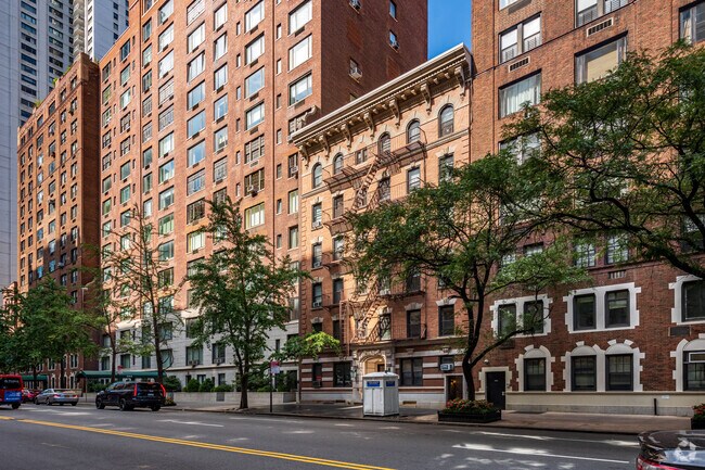 Foto del edificio - 339 E 57TH St