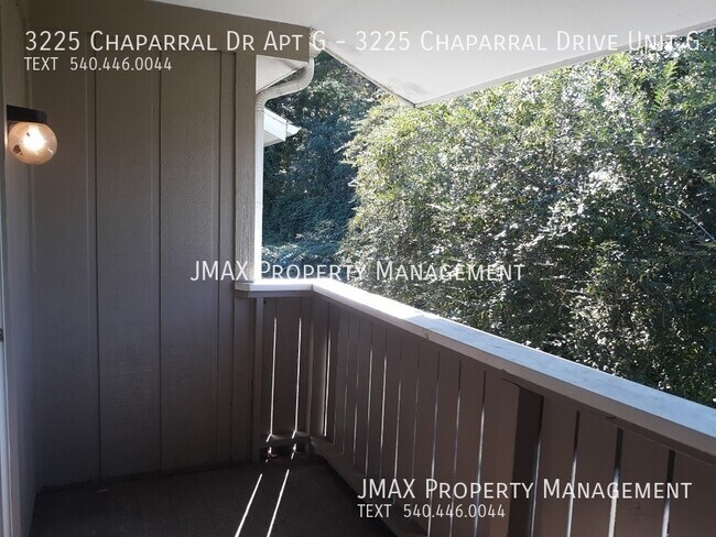 Foto del edificio - This Property has a No Security Deposit Op...