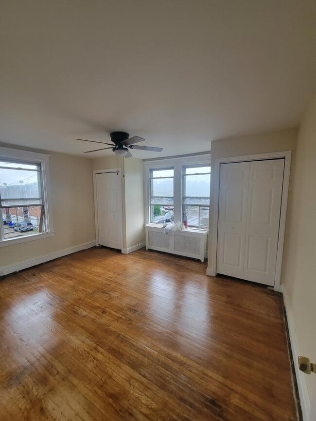 Building Photo - 6100 Alma St