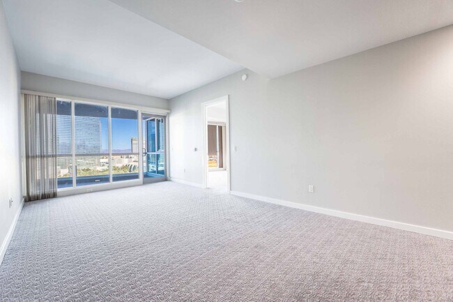 AMAZING views from living room - 4525 Dean Martin Dr