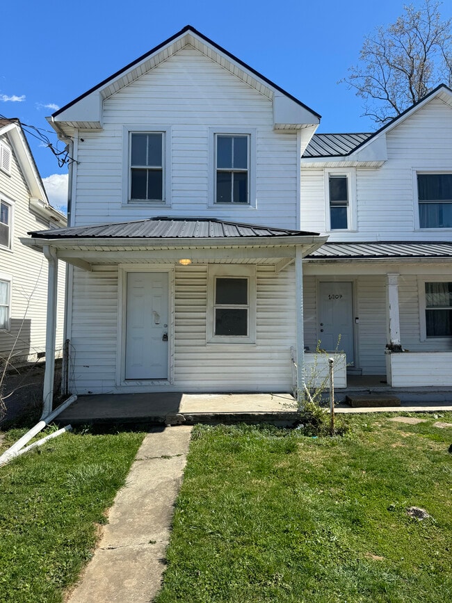 Exterior Front - 1407 New York Ave