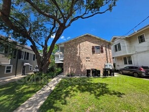 Building Photo - 4615 Iberville St
