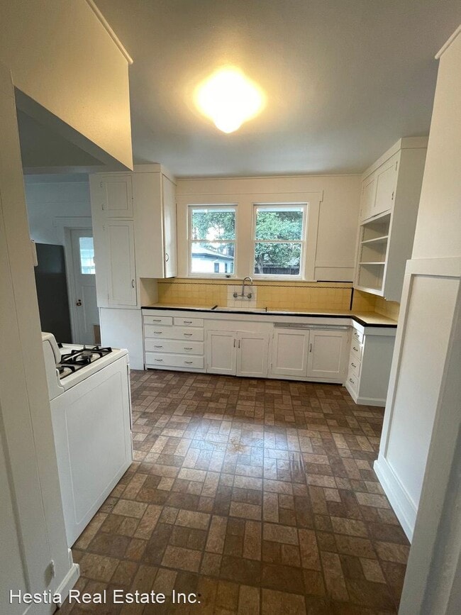 Building Photo - 3 br, 1 bath House - 1945 Park Ave